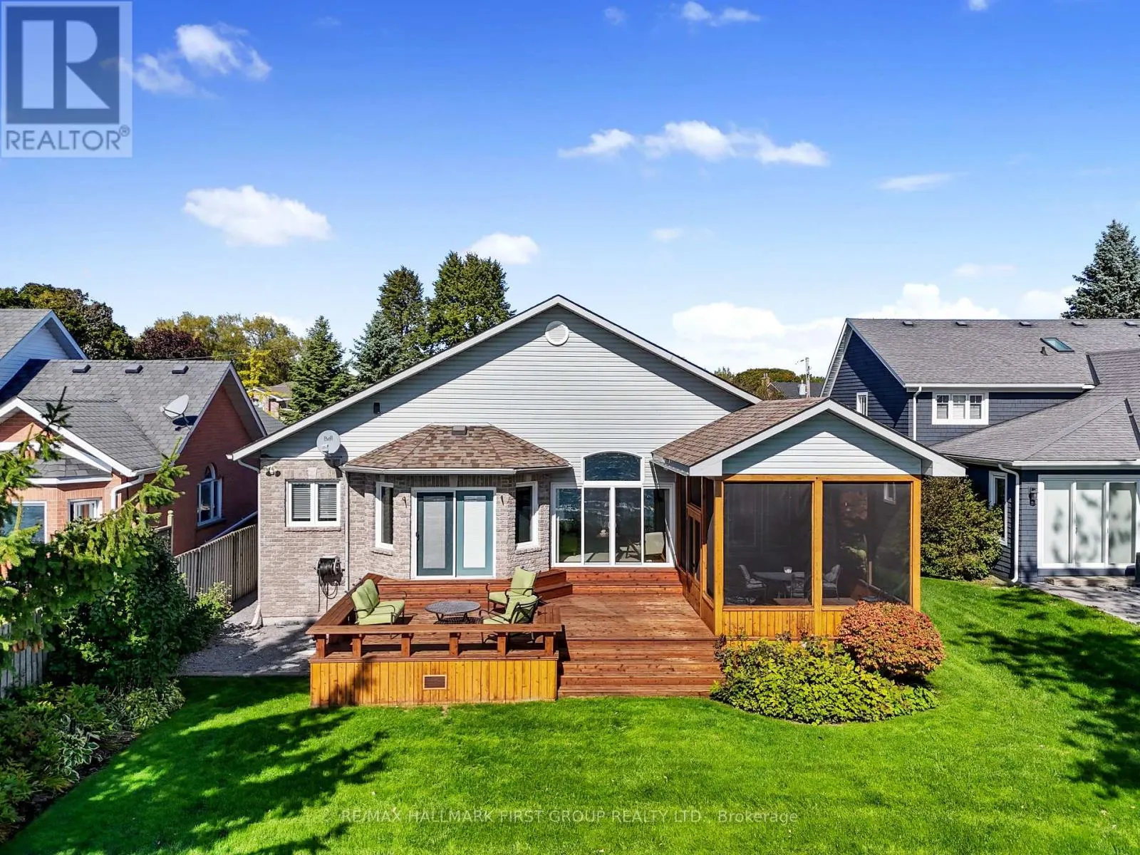 39 TREMAINE TERRACE