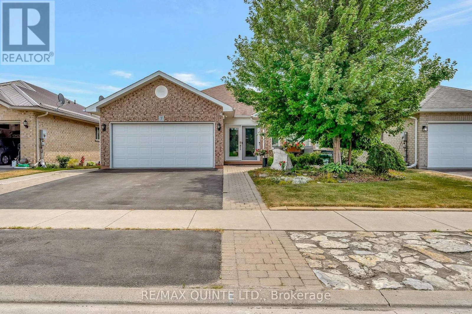 7 CHESTNUT DRIVE