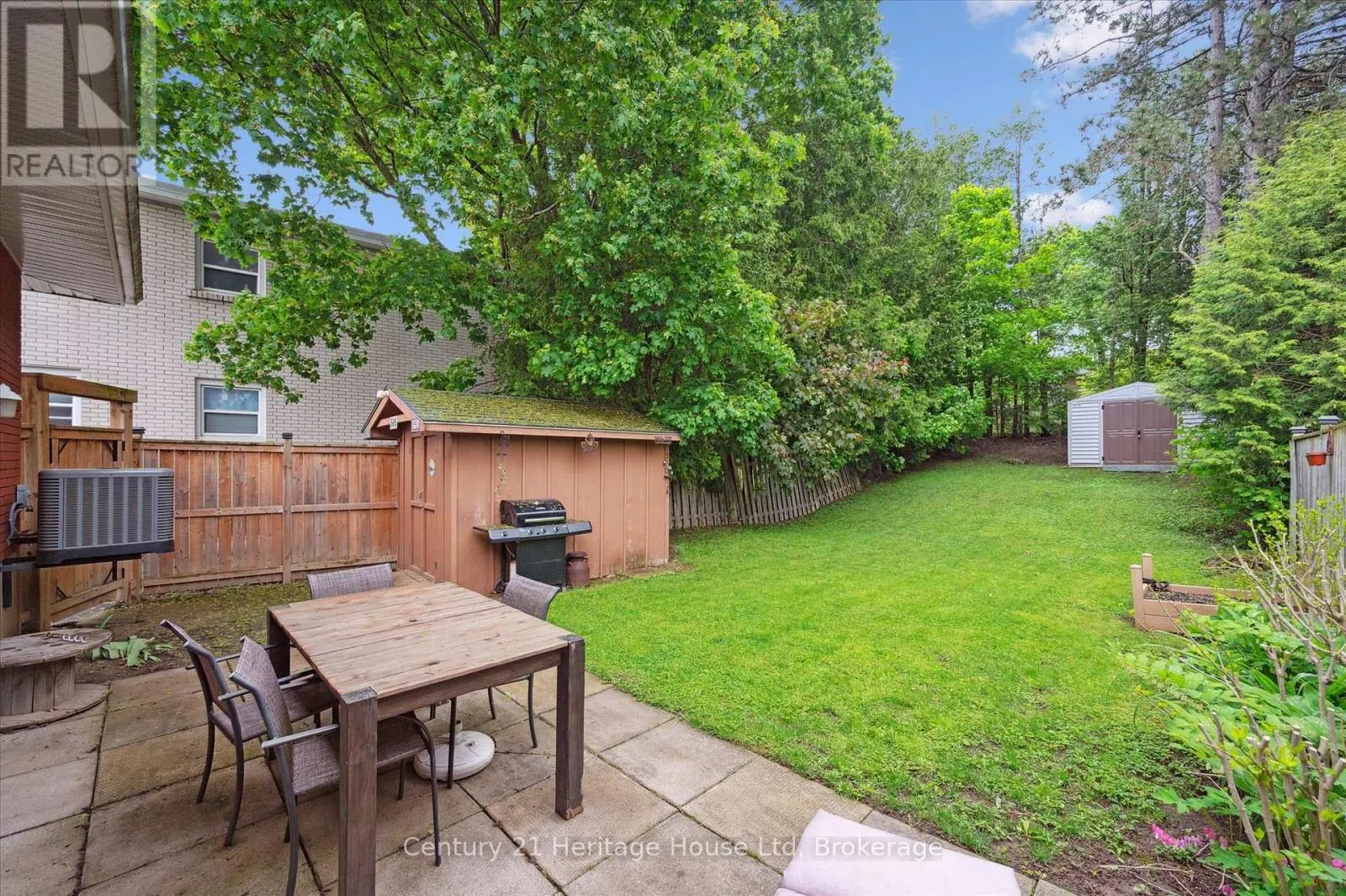 131 WAVERLEY DRIVE