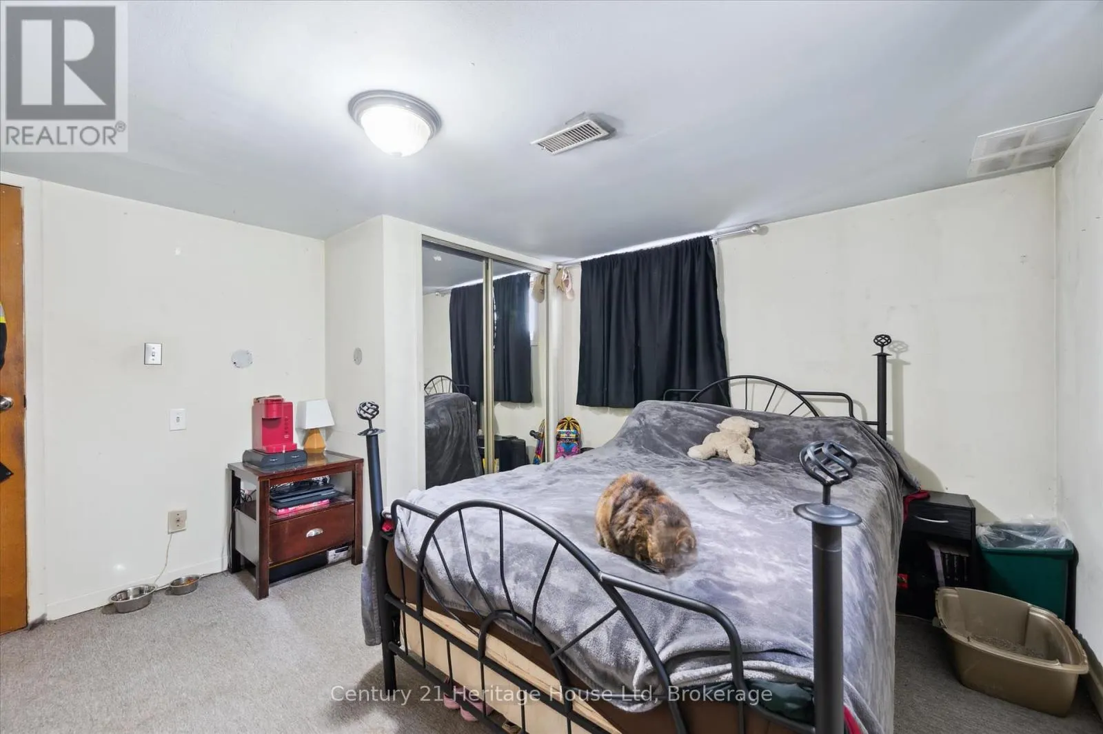 131 WAVERLEY DRIVE