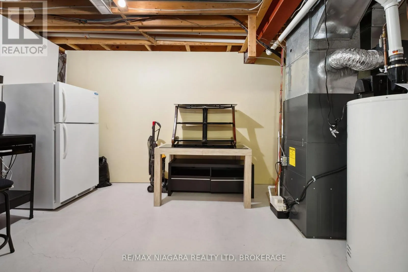 17 - 2684 MEWBURN ROAD, #17