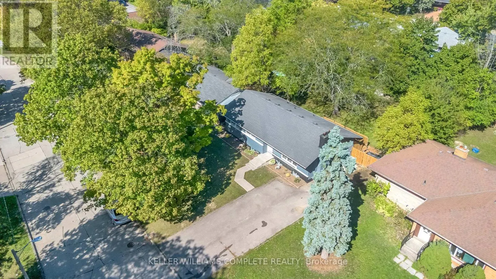 7 SWAN DRIVE