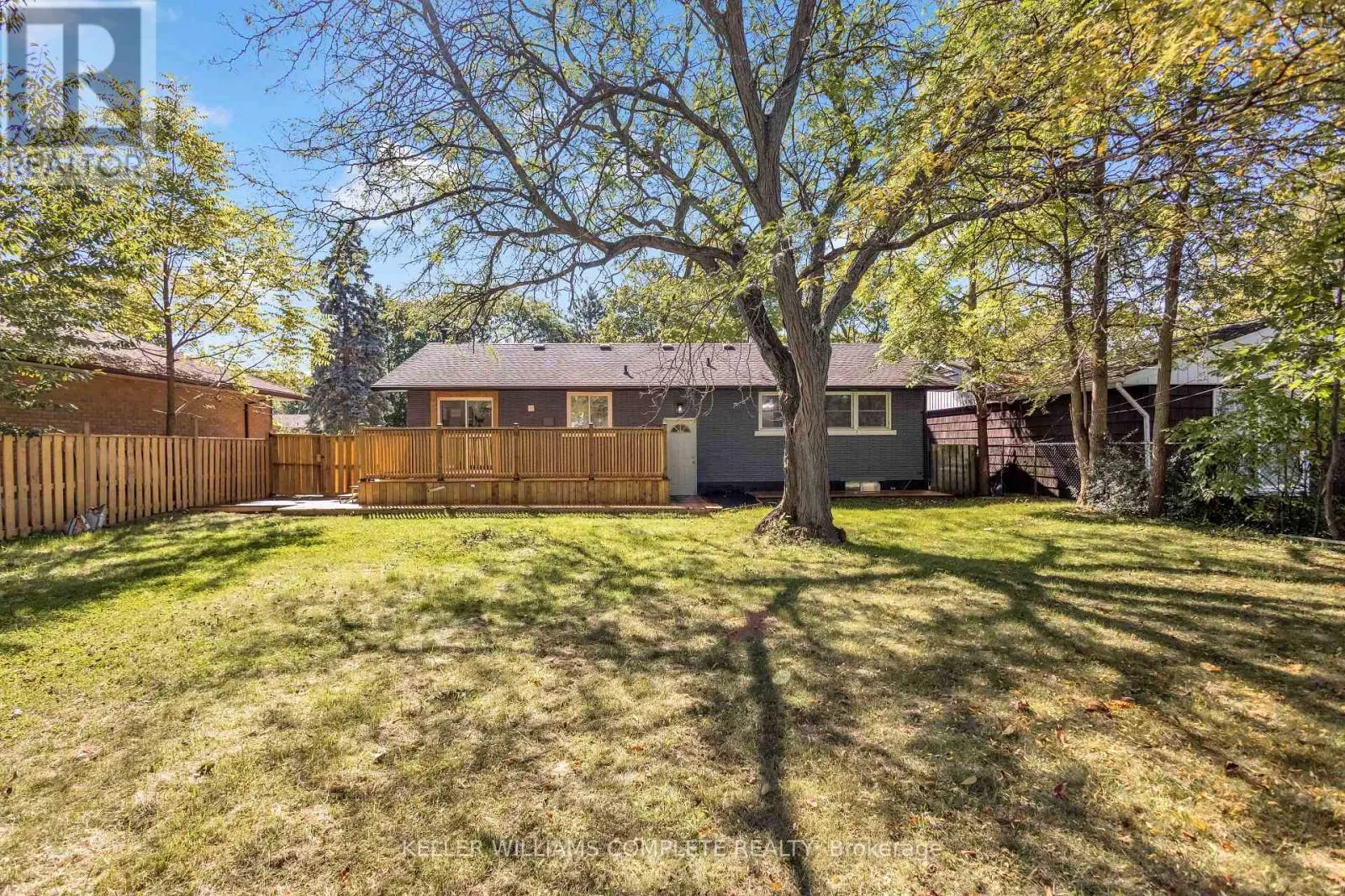 7 SWAN DRIVE