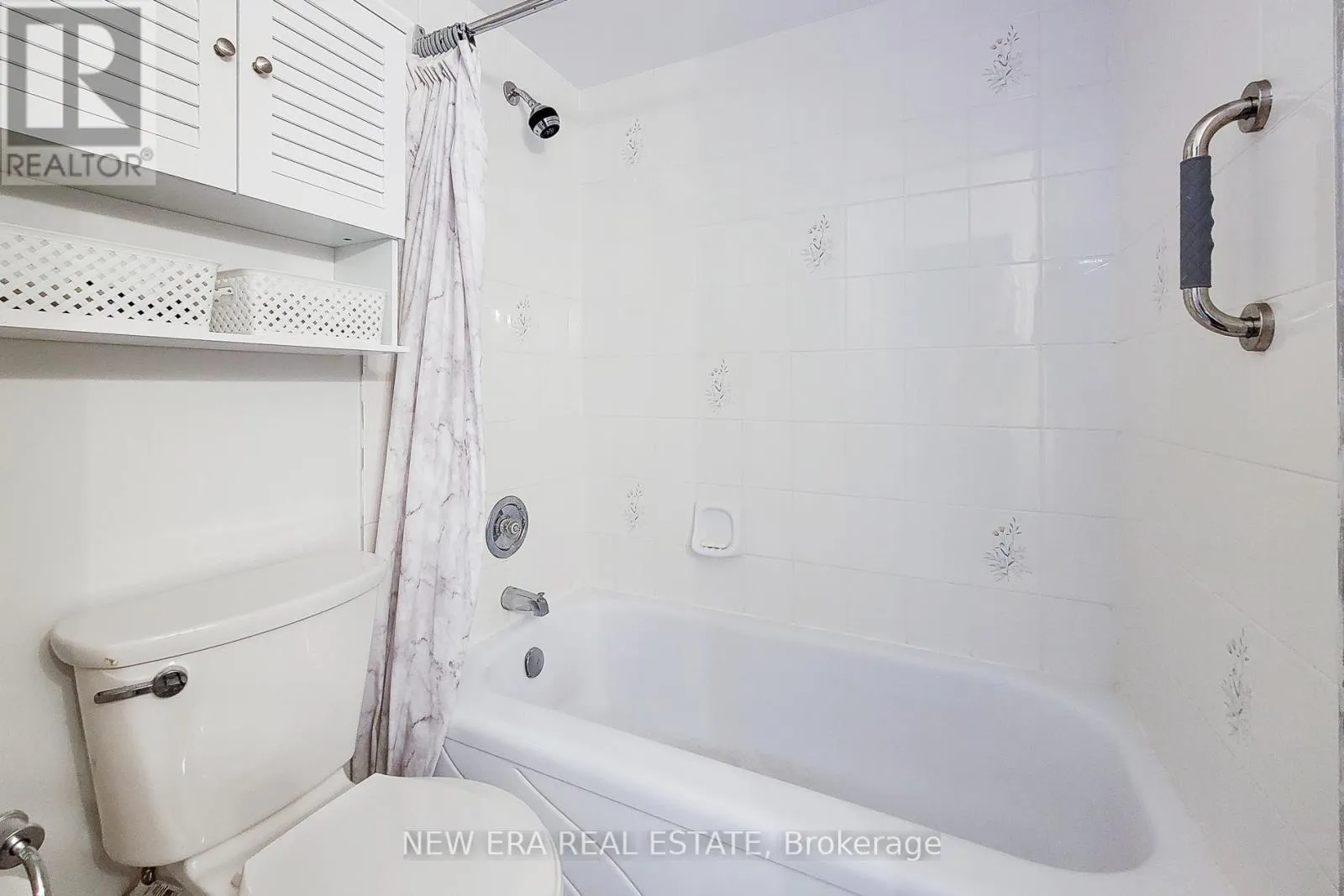 221 - 3420 FREDERICK AVENUE