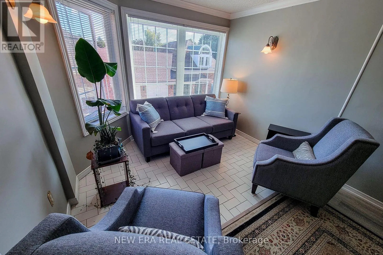 221 - 3420 FREDERICK AVENUE