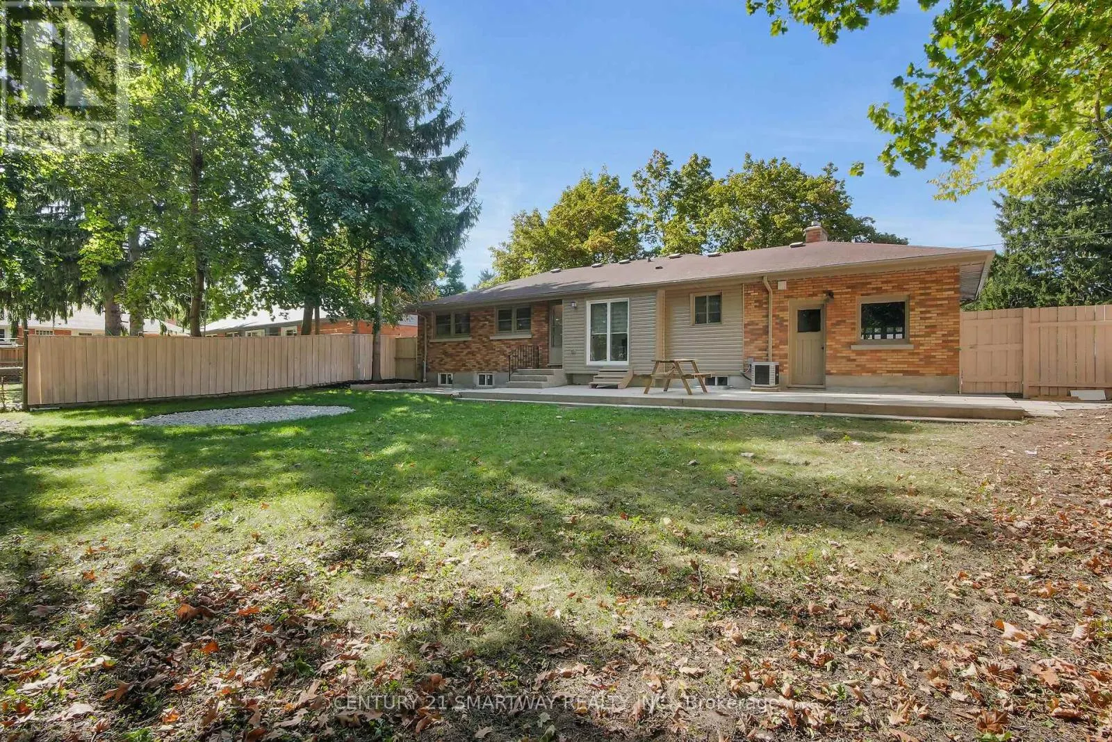 633 DONEGAL DRIVE