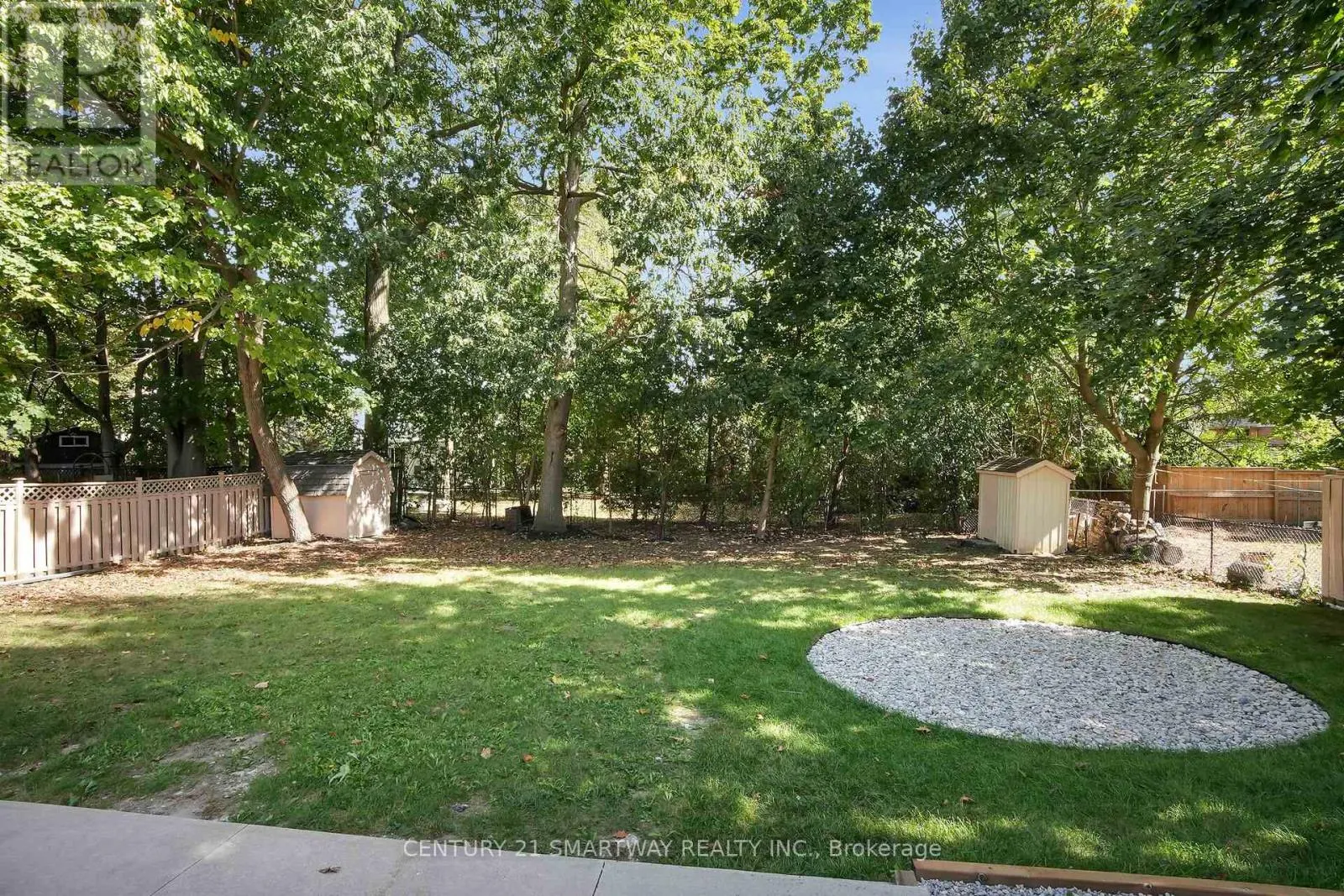 633 DONEGAL DRIVE