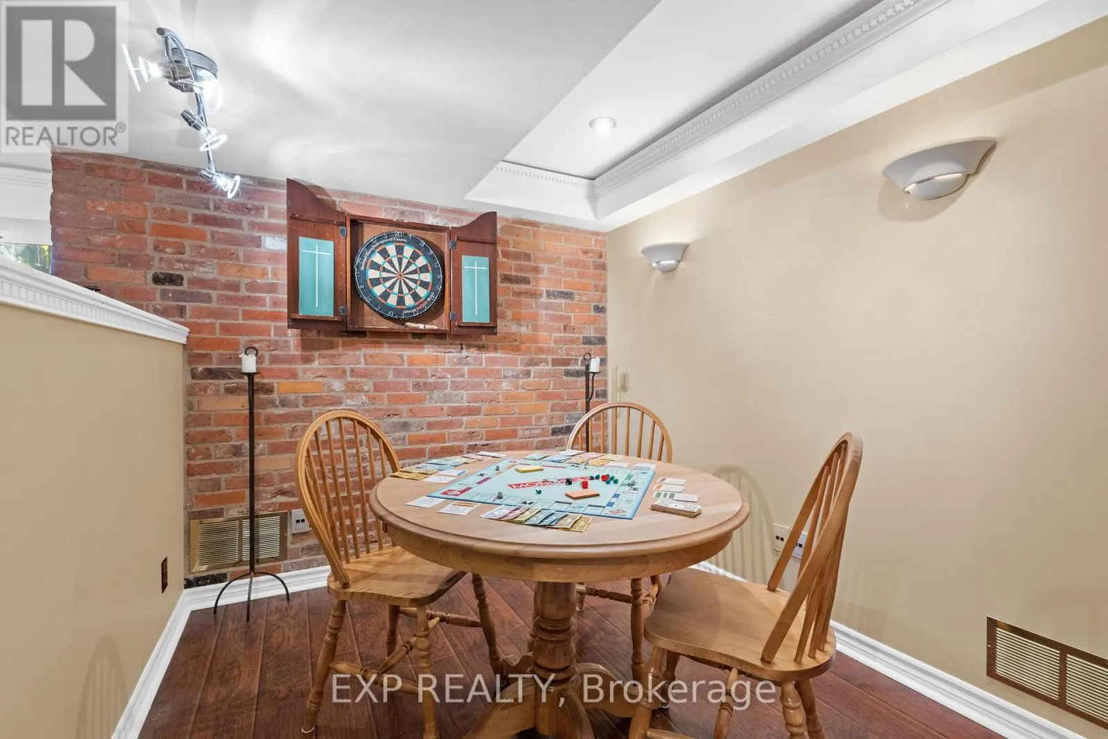 1168 BEAVERWOOD ROAD