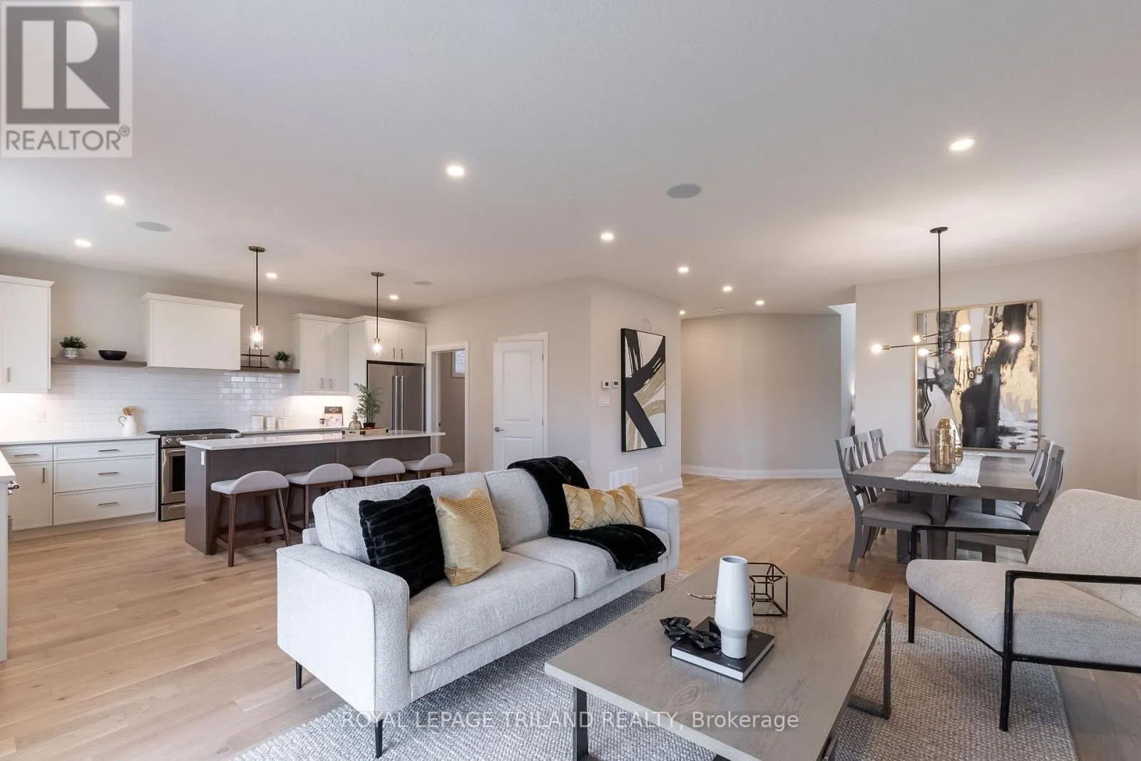 43 ALLISTER DRIVE