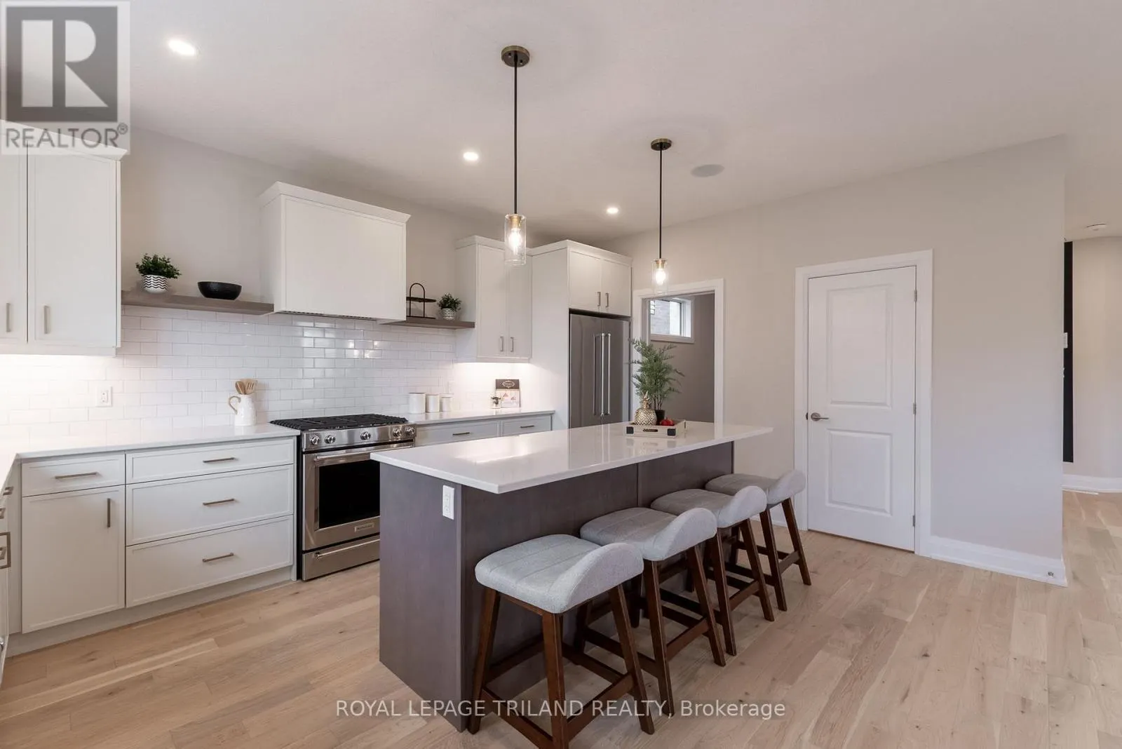 43 ALLISTER DRIVE