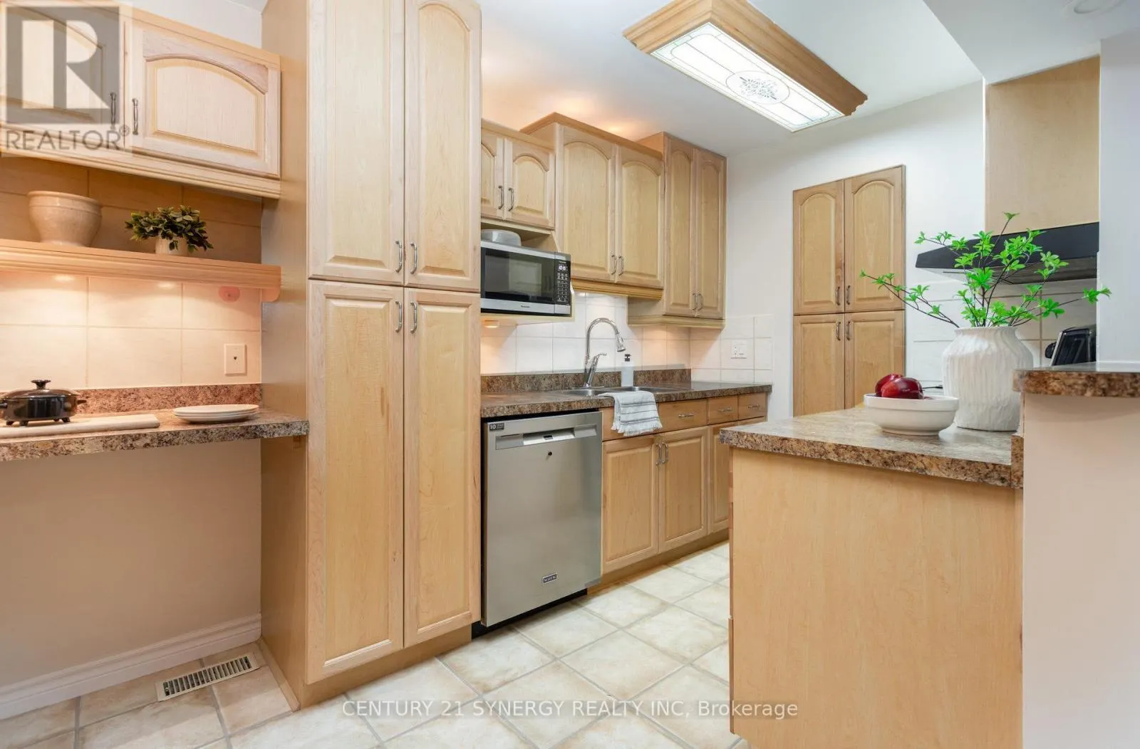 64 - 1574 CHEEVERS CRESCENT