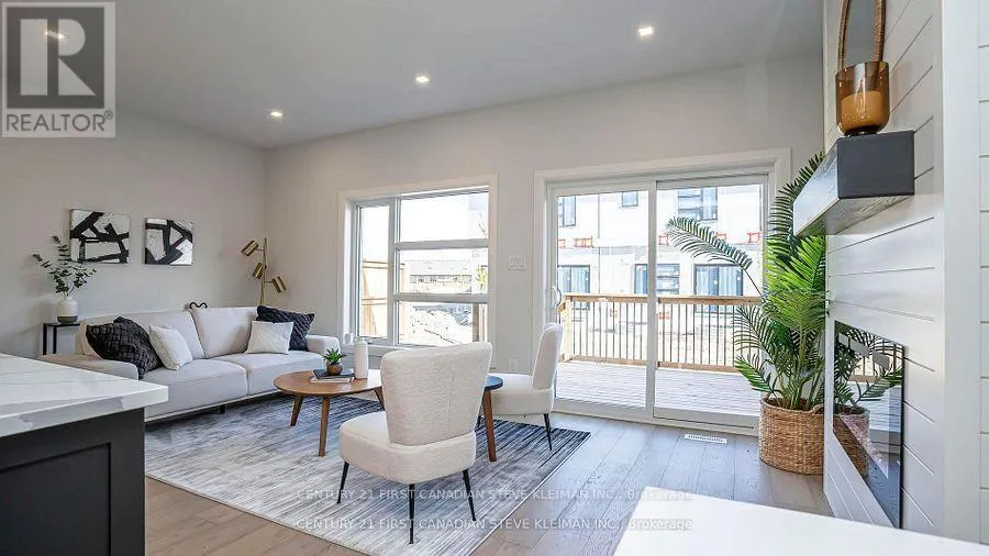37 - 2700 BUROAK DRIVE, #37
