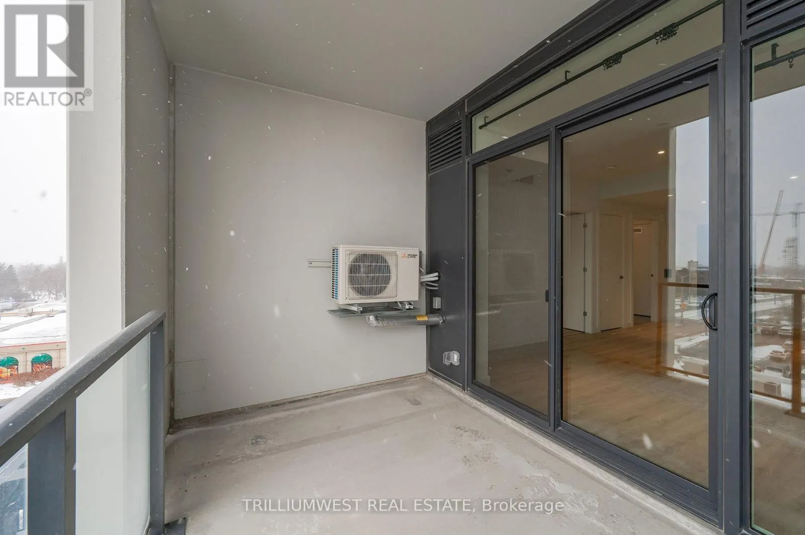 505 - 741 KING STREET W