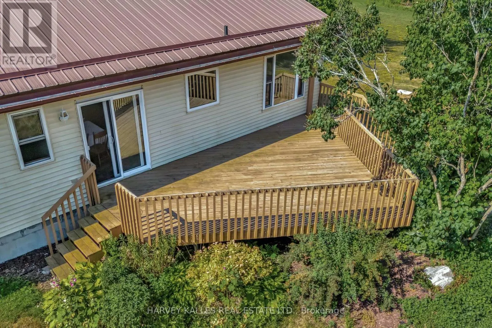 1015 COUNTY 2 ROAD