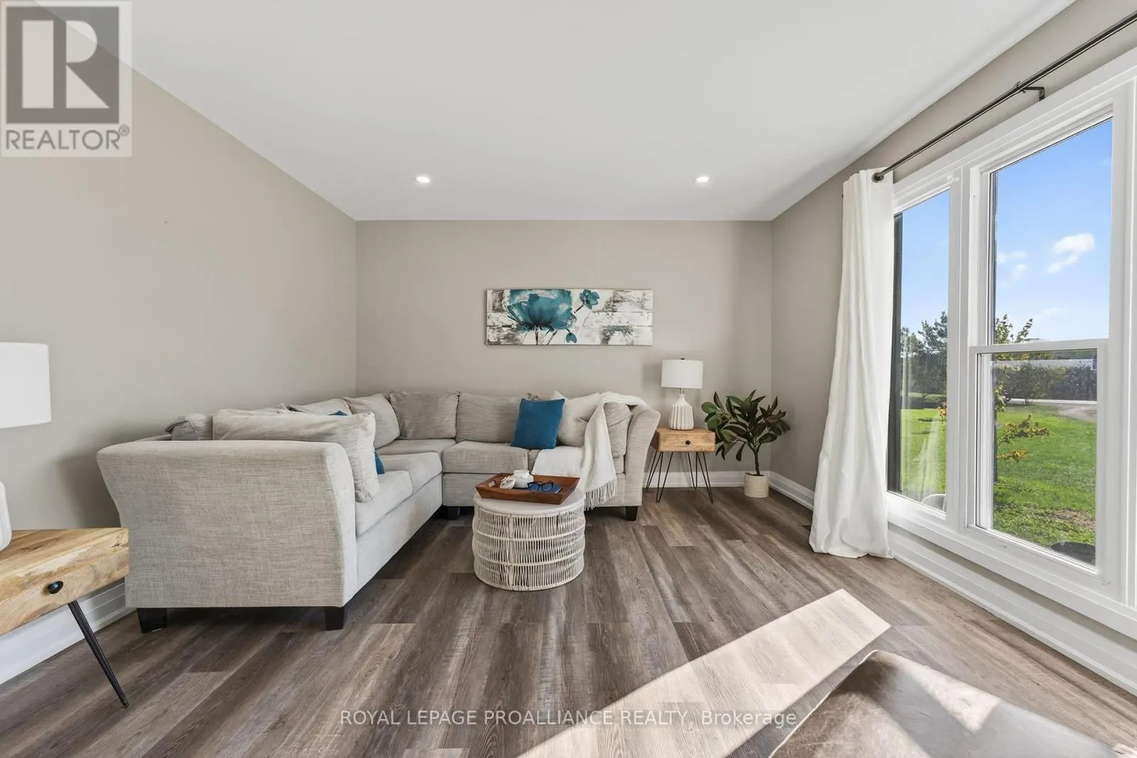 1282 COUNTY ROAD 5