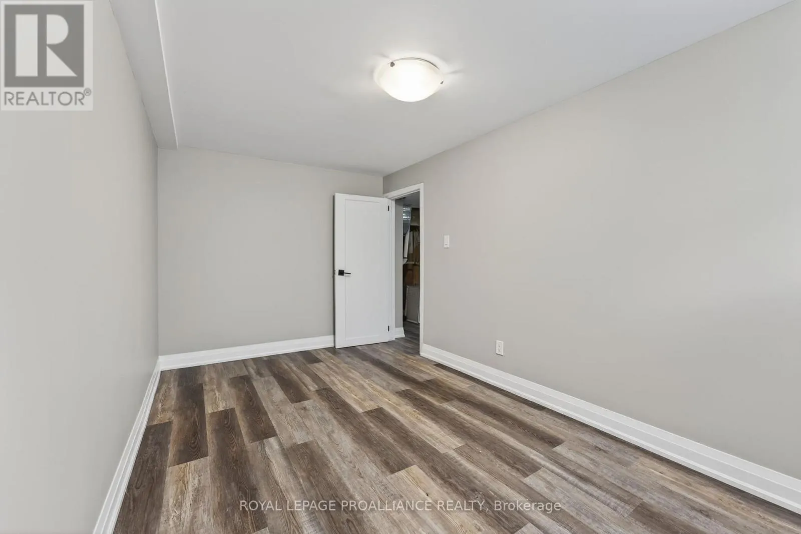 1282 COUNTY ROAD 5