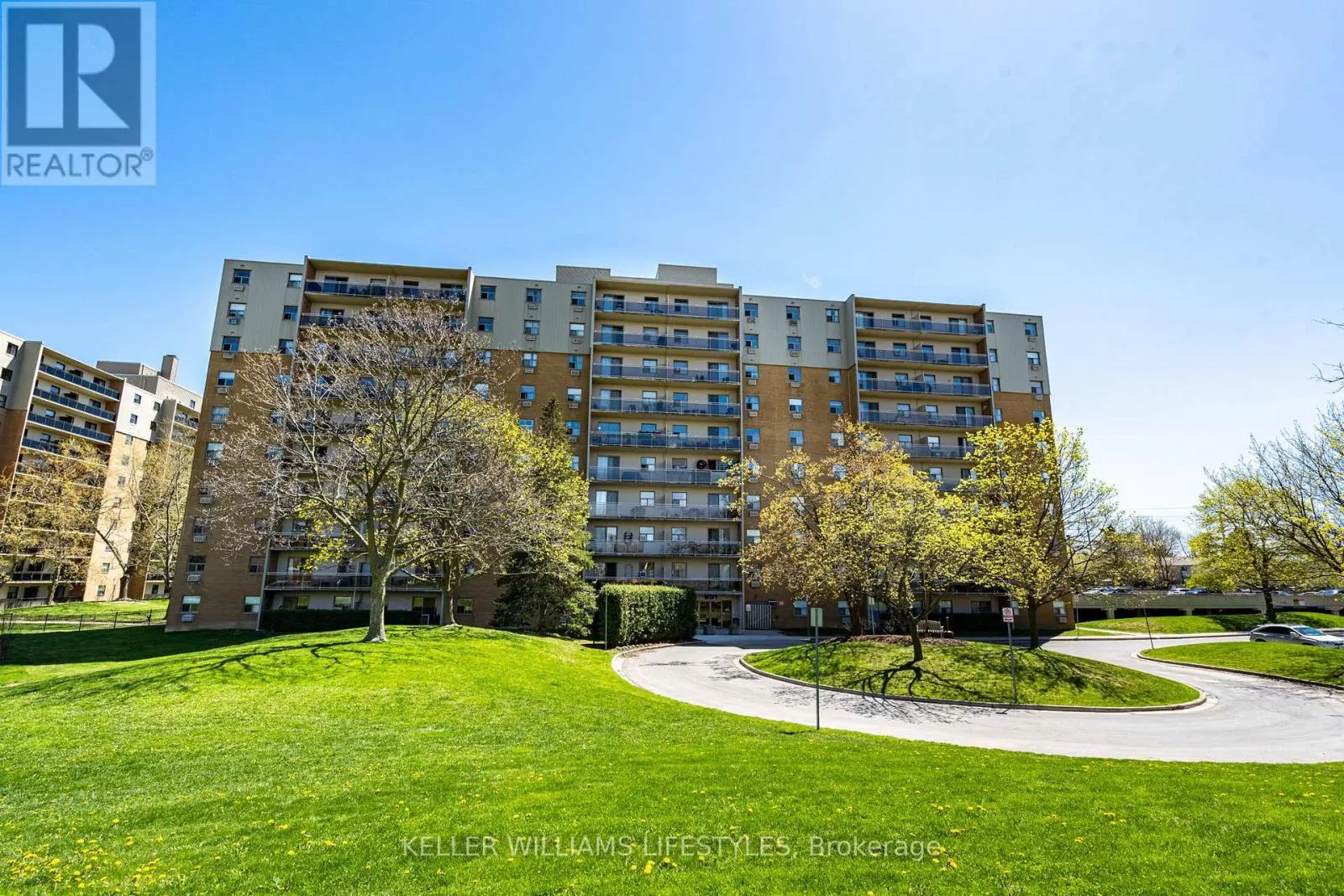 511 - 931 WONDERLAND ROAD S, #511