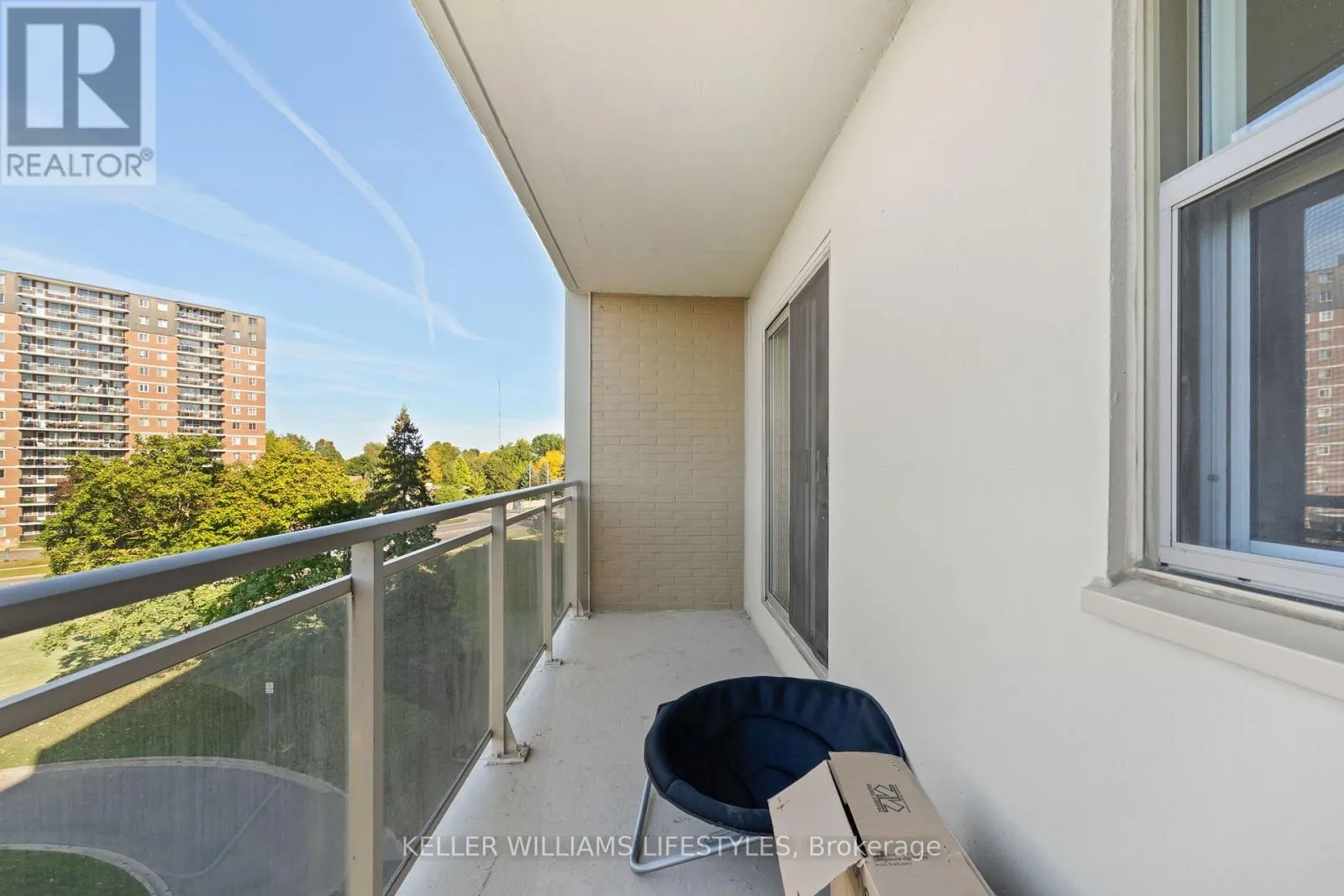 511 - 931 WONDERLAND ROAD S, #511