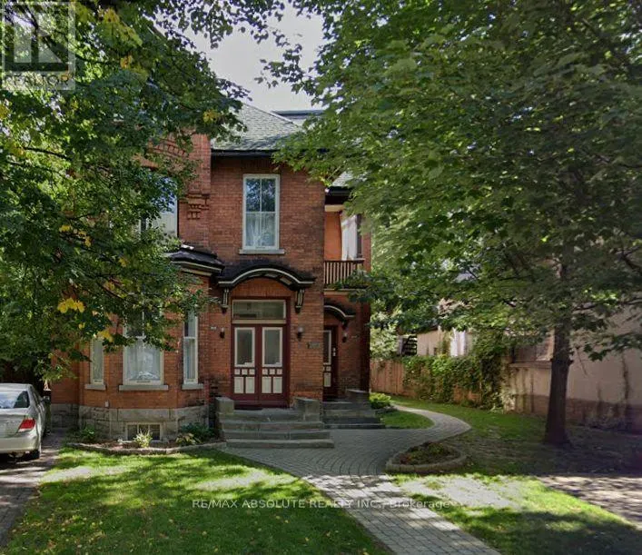 3 - 258 DALY AVENUE