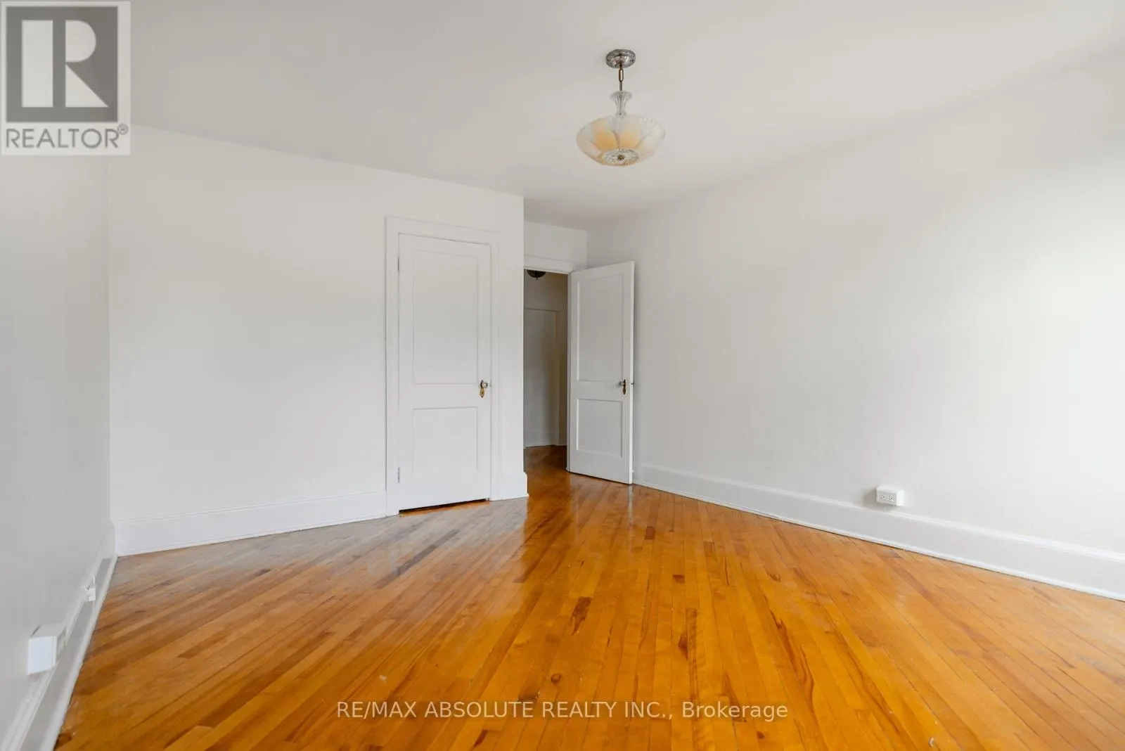 3 - 258 DALY AVENUE