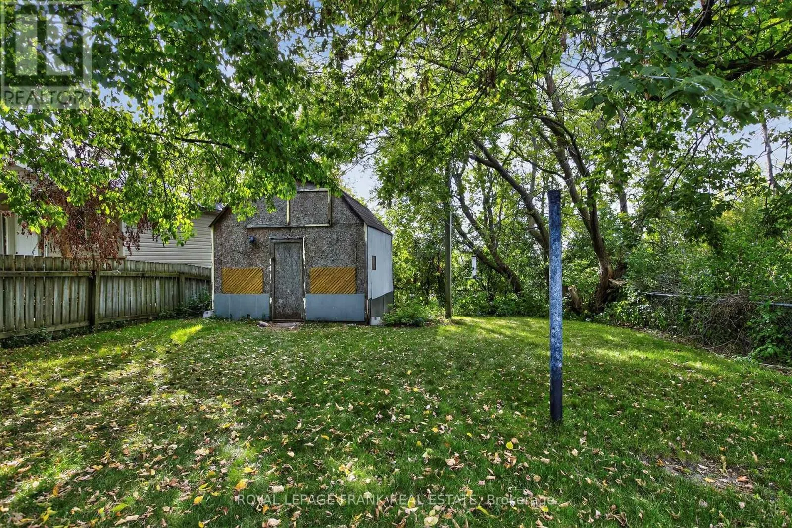 393 SOUTHPARK DRIVE