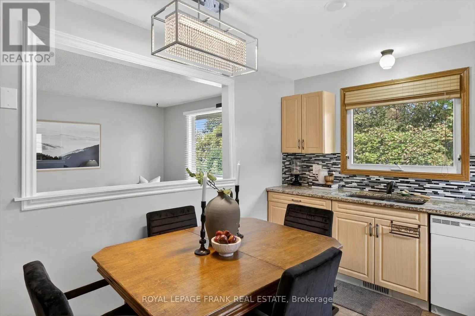 393 SOUTHPARK DRIVE