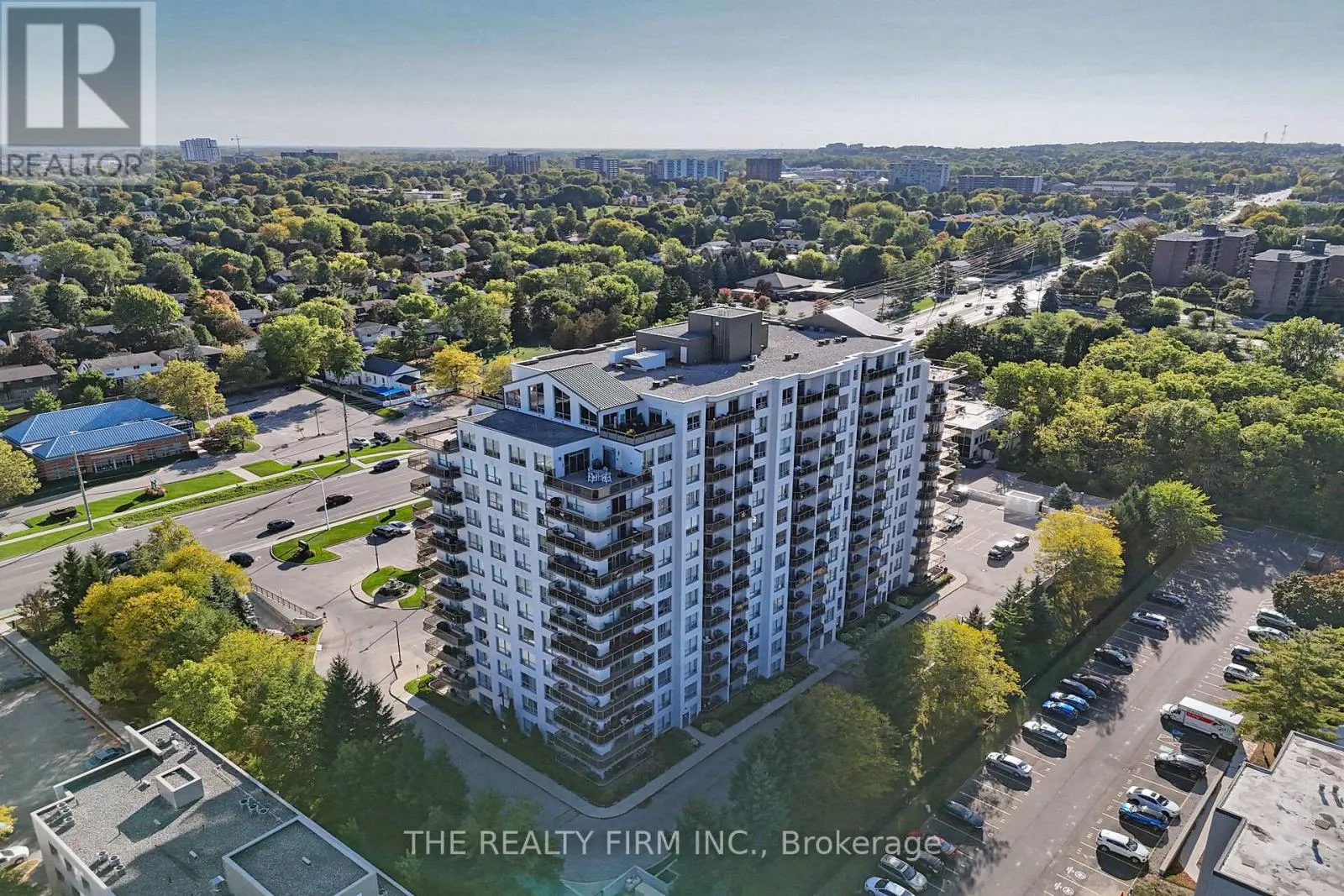 107 - 353 COMMISSIONERS ROAD W, #107