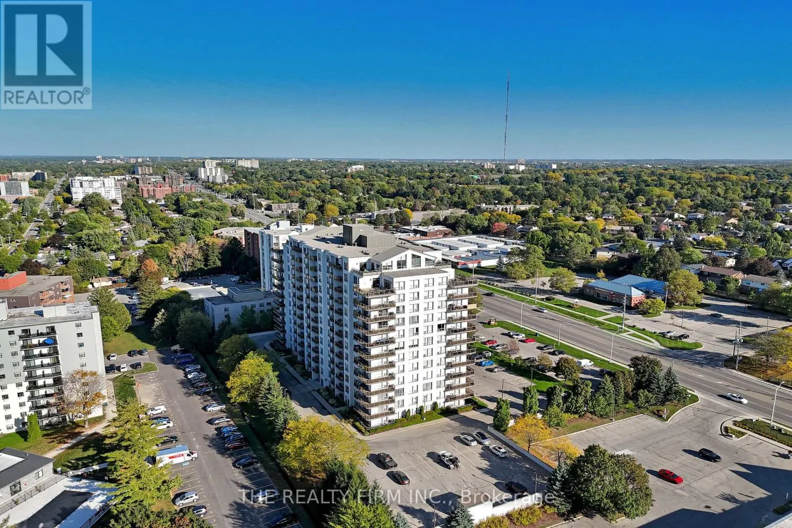 107 - 353 COMMISSIONERS ROAD W, #107