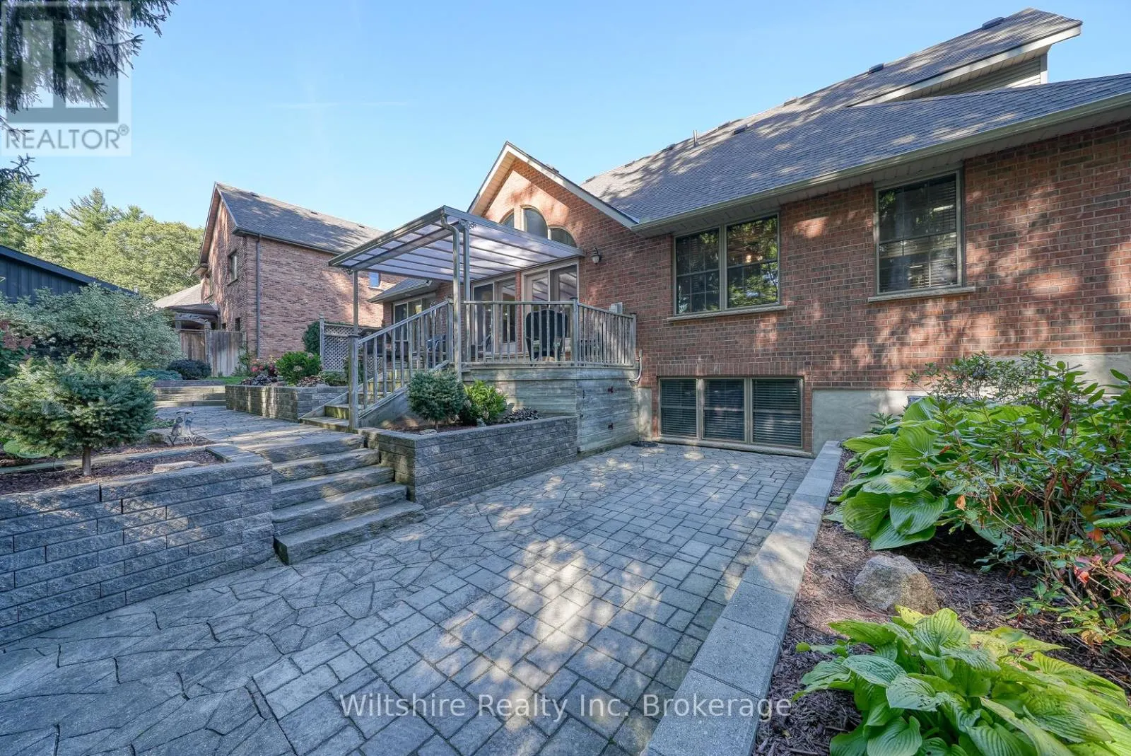 5 WHISPERING PINE LANE