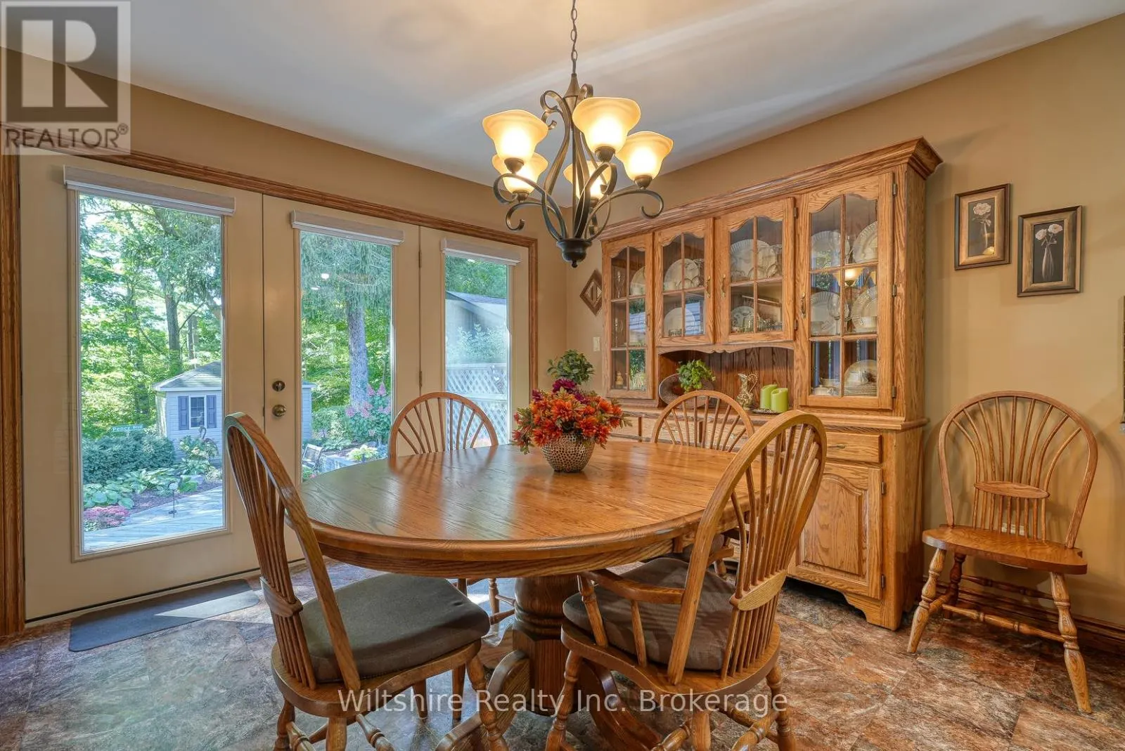 5 WHISPERING PINE LANE