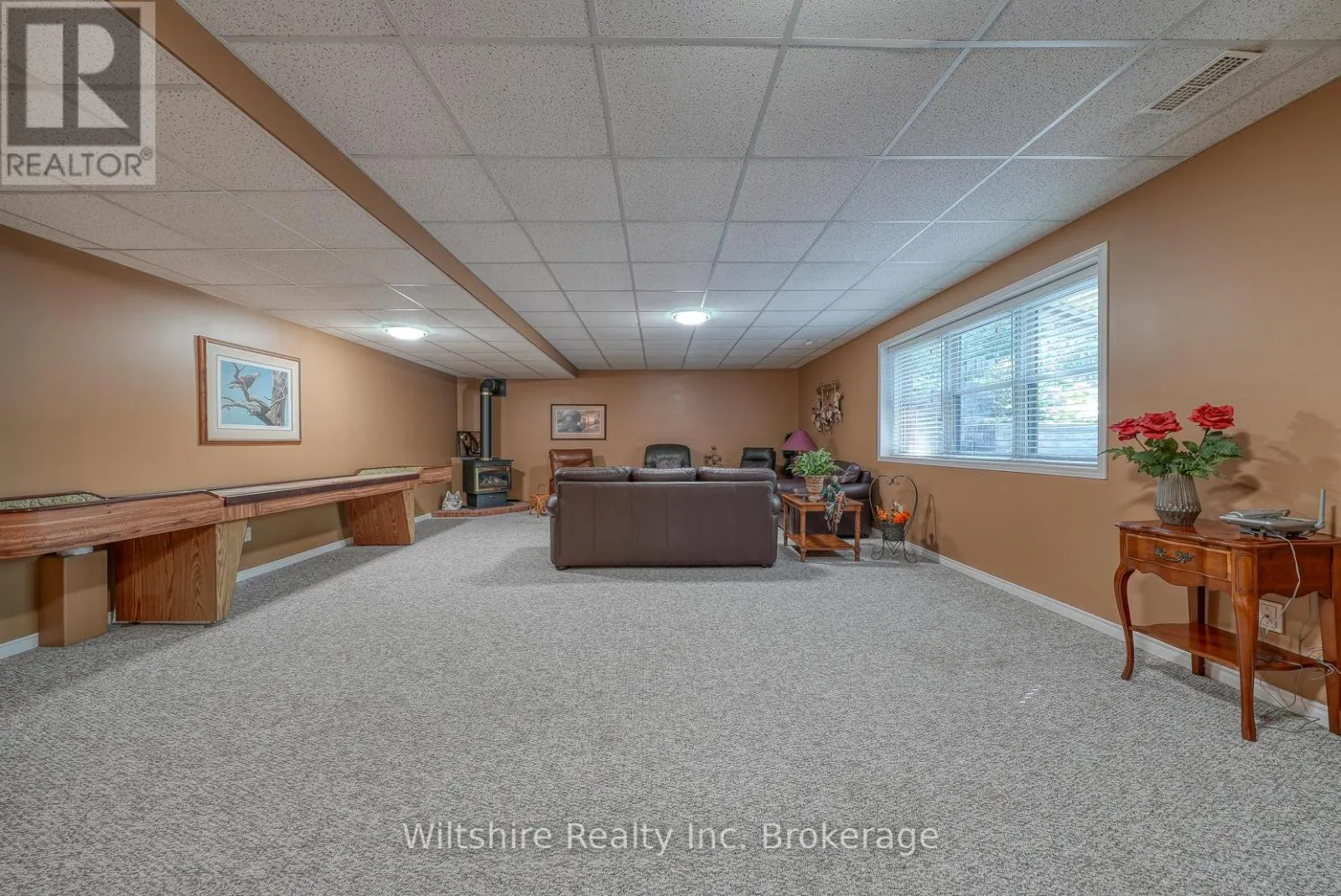 5 WHISPERING PINE LANE