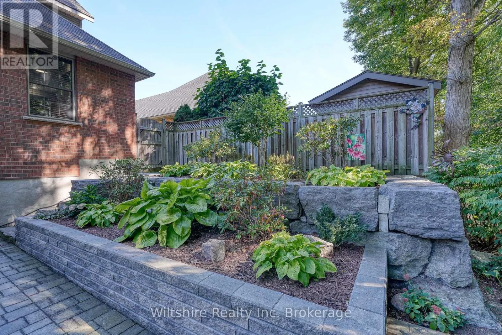 5 WHISPERING PINE LANE