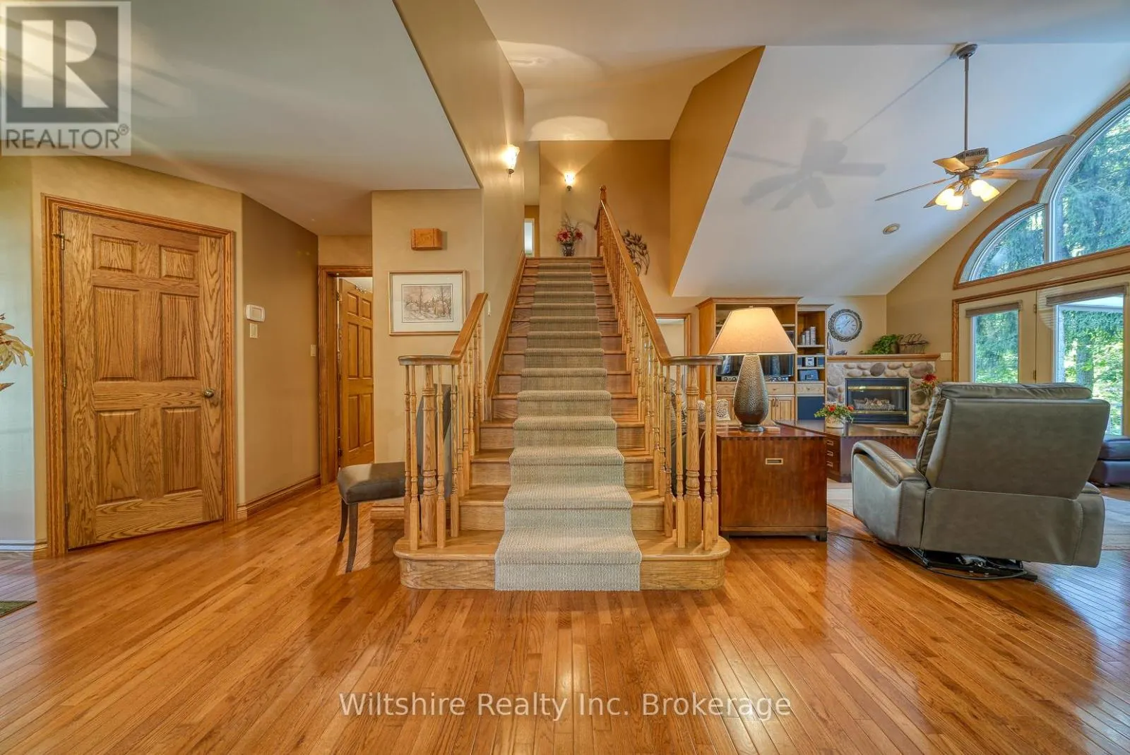 5 WHISPERING PINE LANE