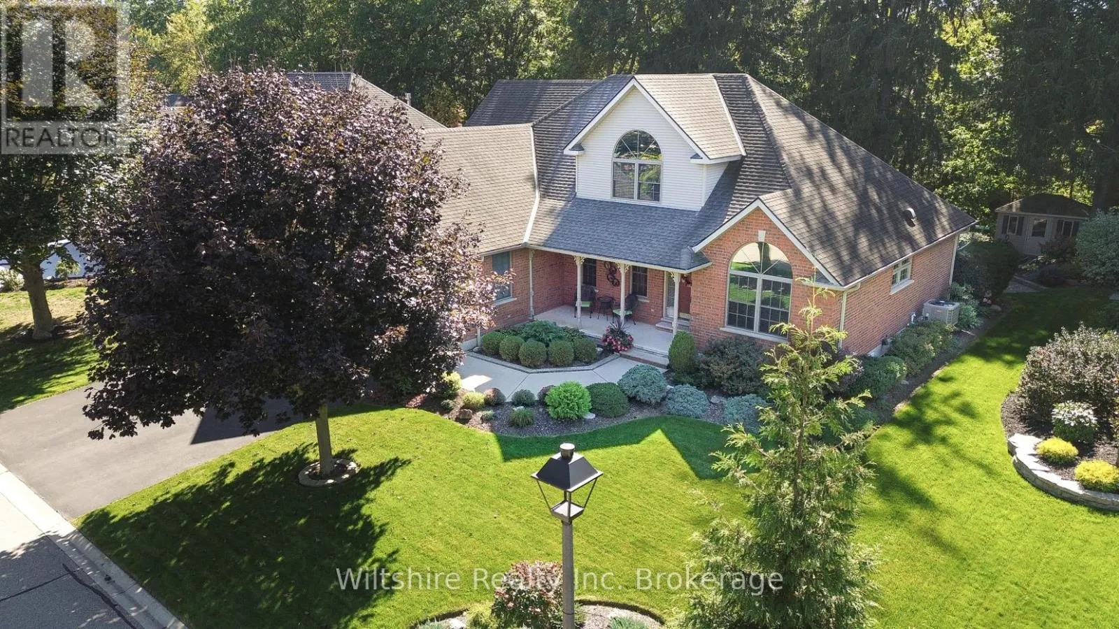 5 WHISPERING PINE LANE