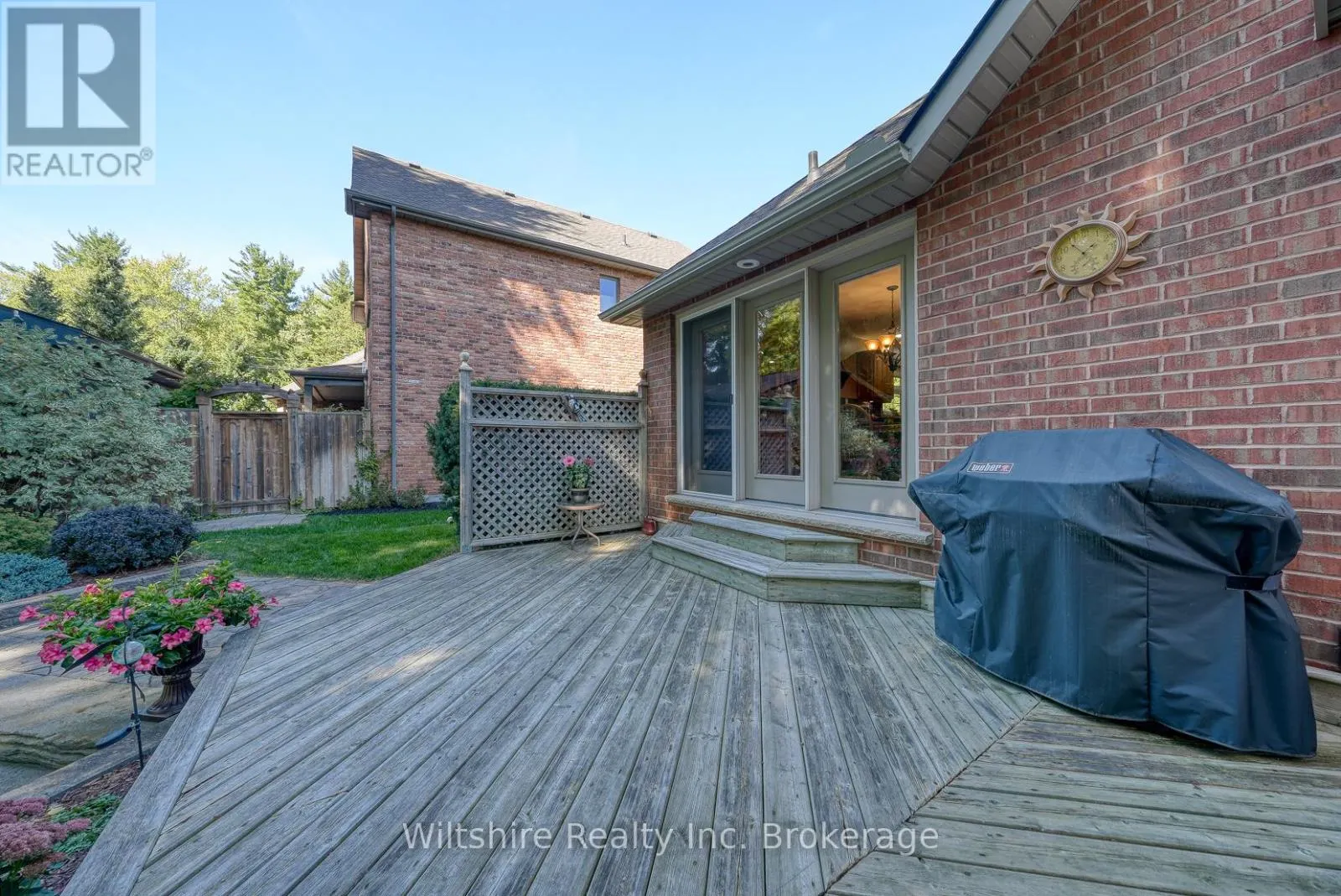 5 WHISPERING PINE LANE