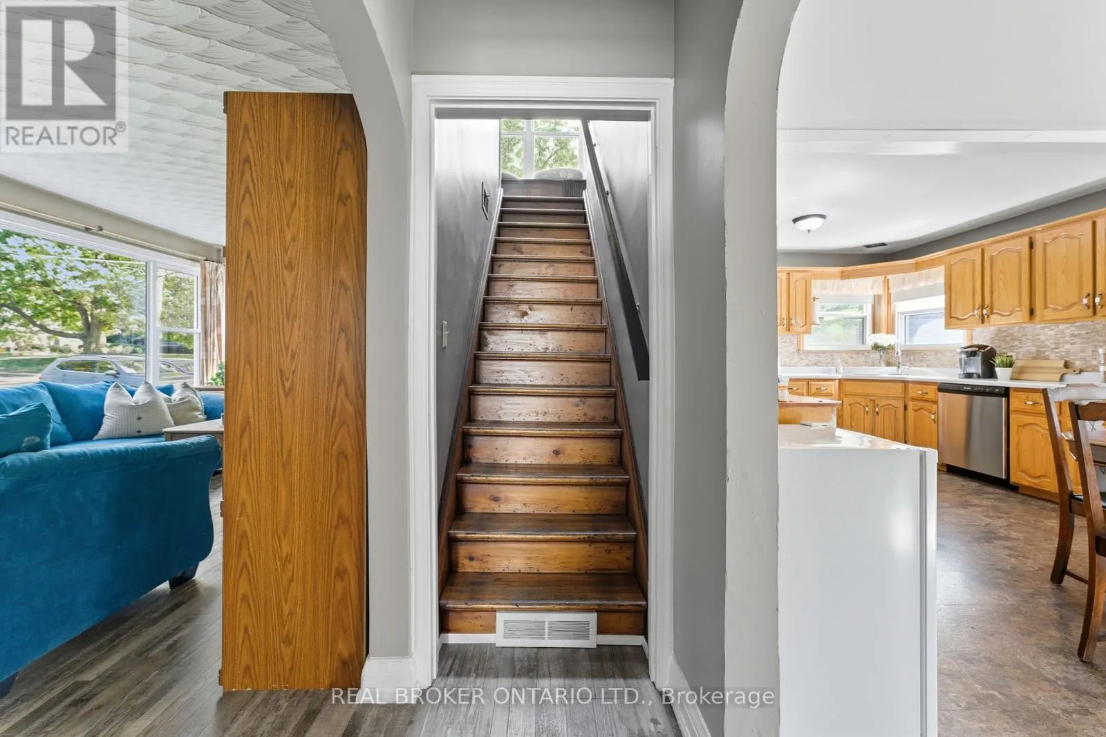 36 GIBSON DRIVE