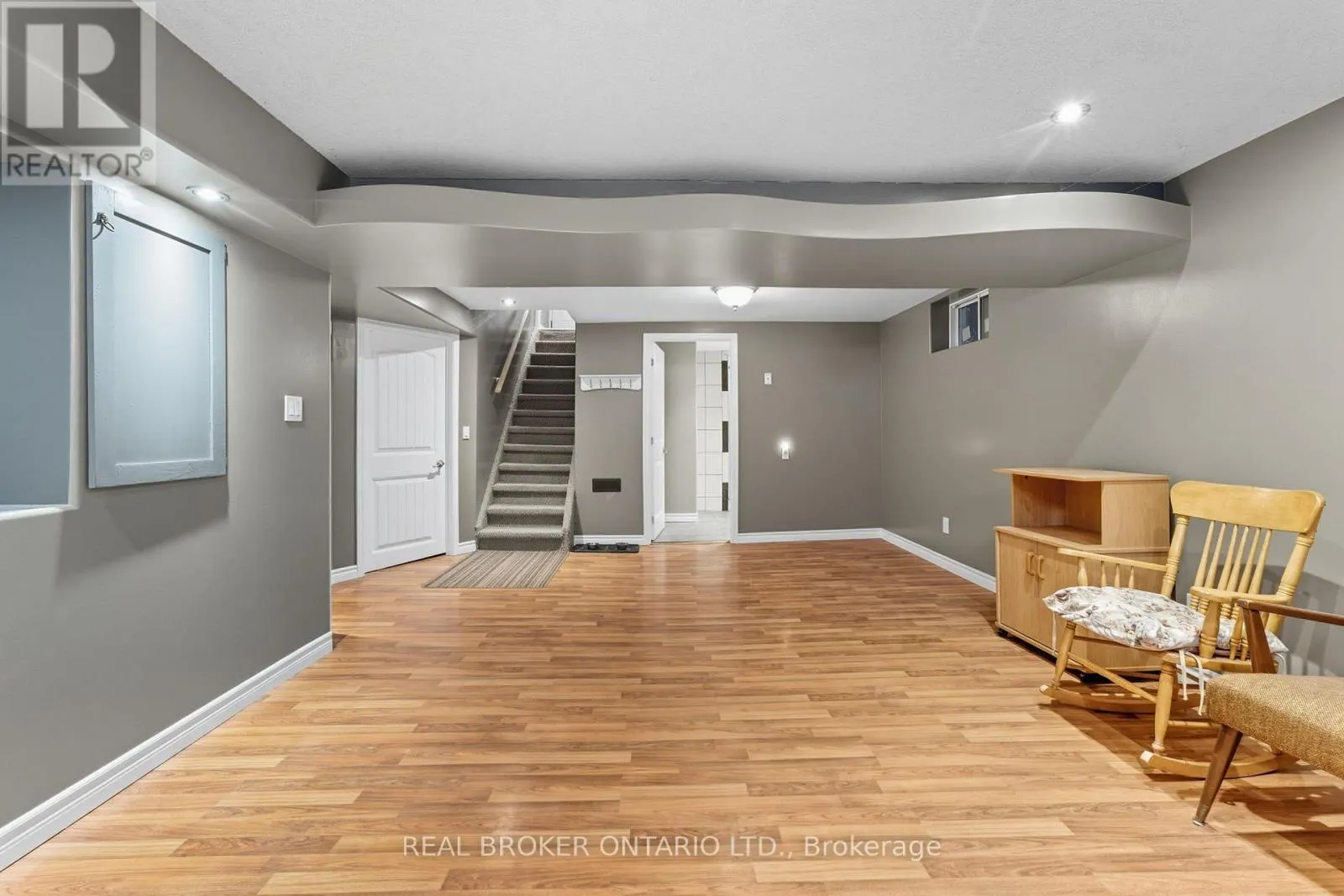 36 GIBSON DRIVE