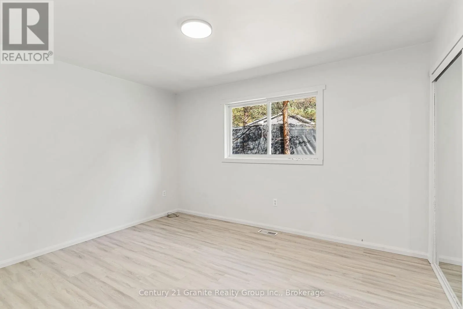4739 GELERT ROAD