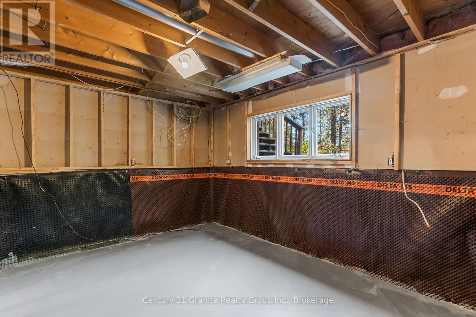 4739 GELERT ROAD