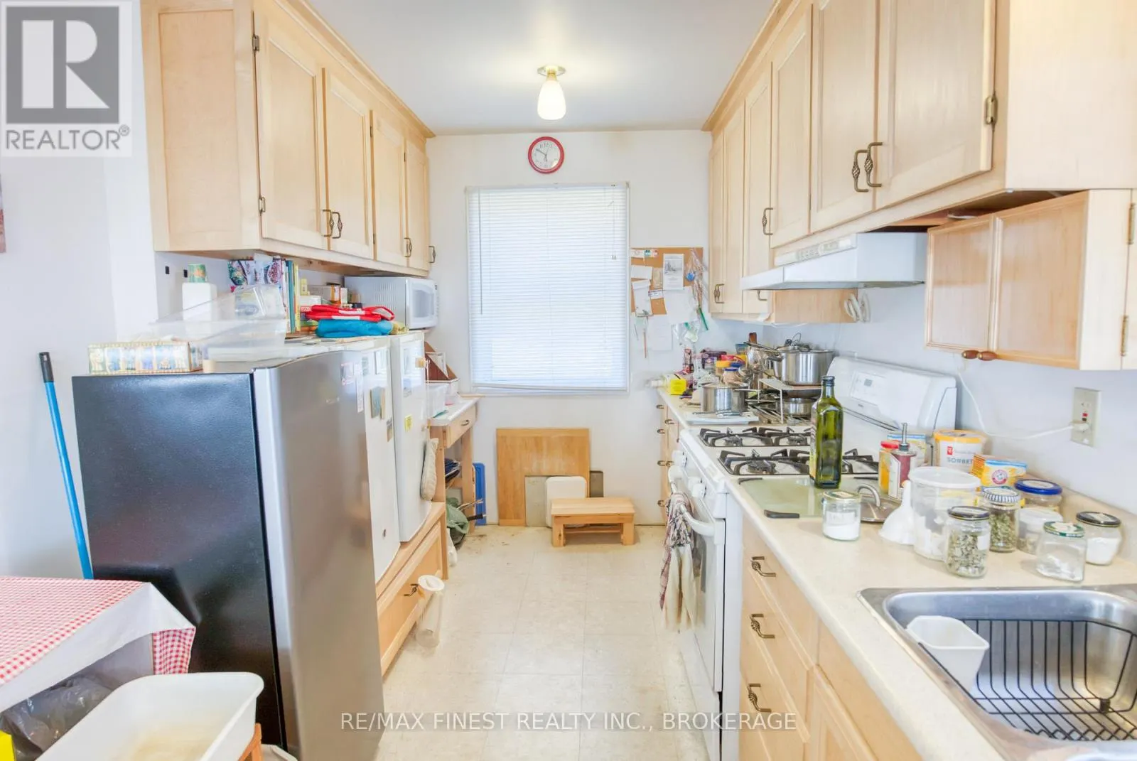 1652 BAKER VALLEY ROAD