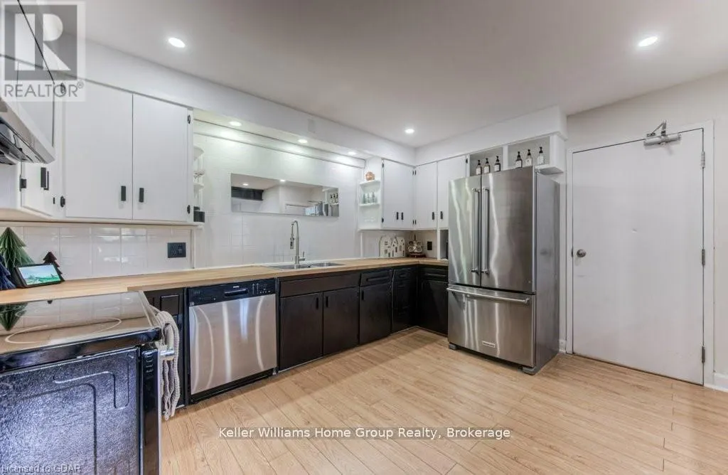 16A - 1085 QUEENS BOULEVARD, #16A