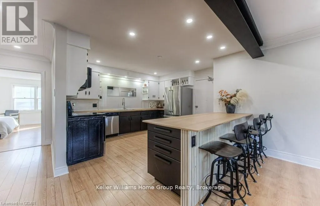 16A - 1085 QUEENS BOULEVARD, #16A