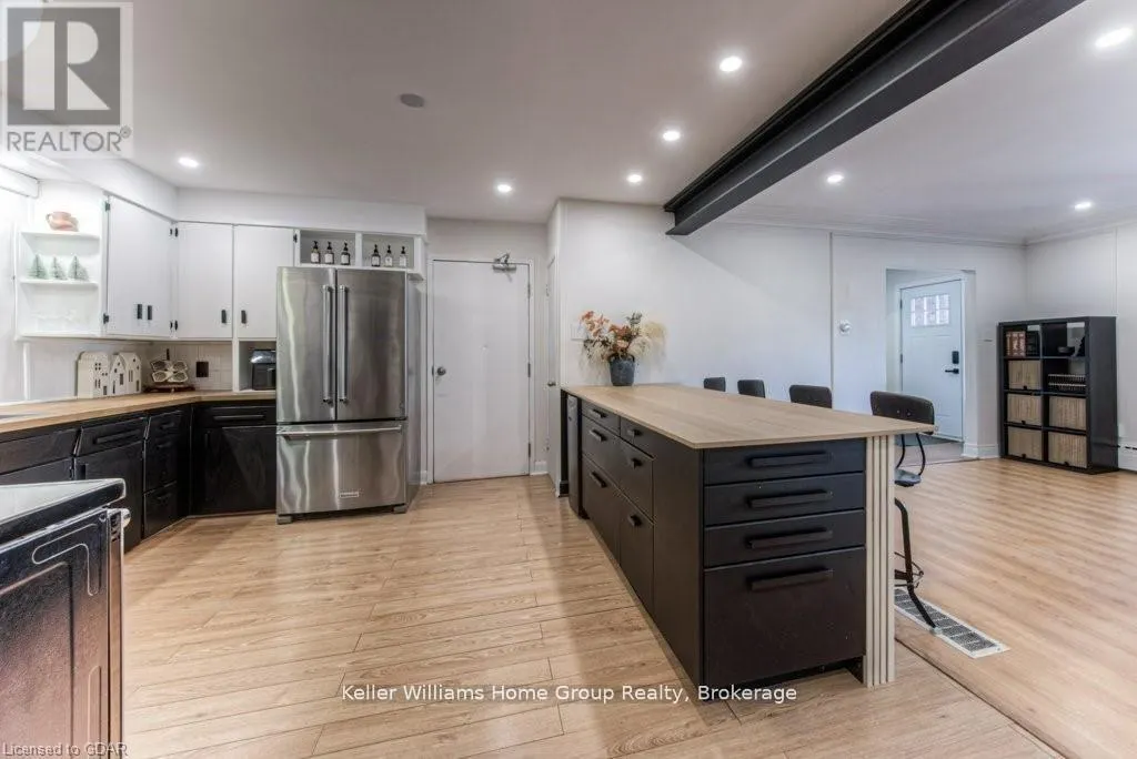 16A - 1085 QUEENS BOULEVARD, #16A