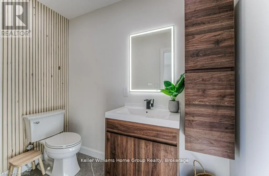 16A - 1085 QUEENS BOULEVARD, #16A
