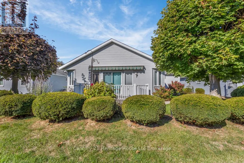 58 WILKINS CRESCENT