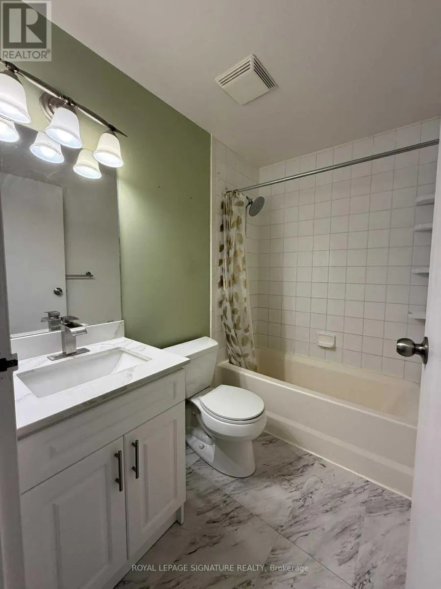 1214 - 35 GREEN VALLEY DRIVE