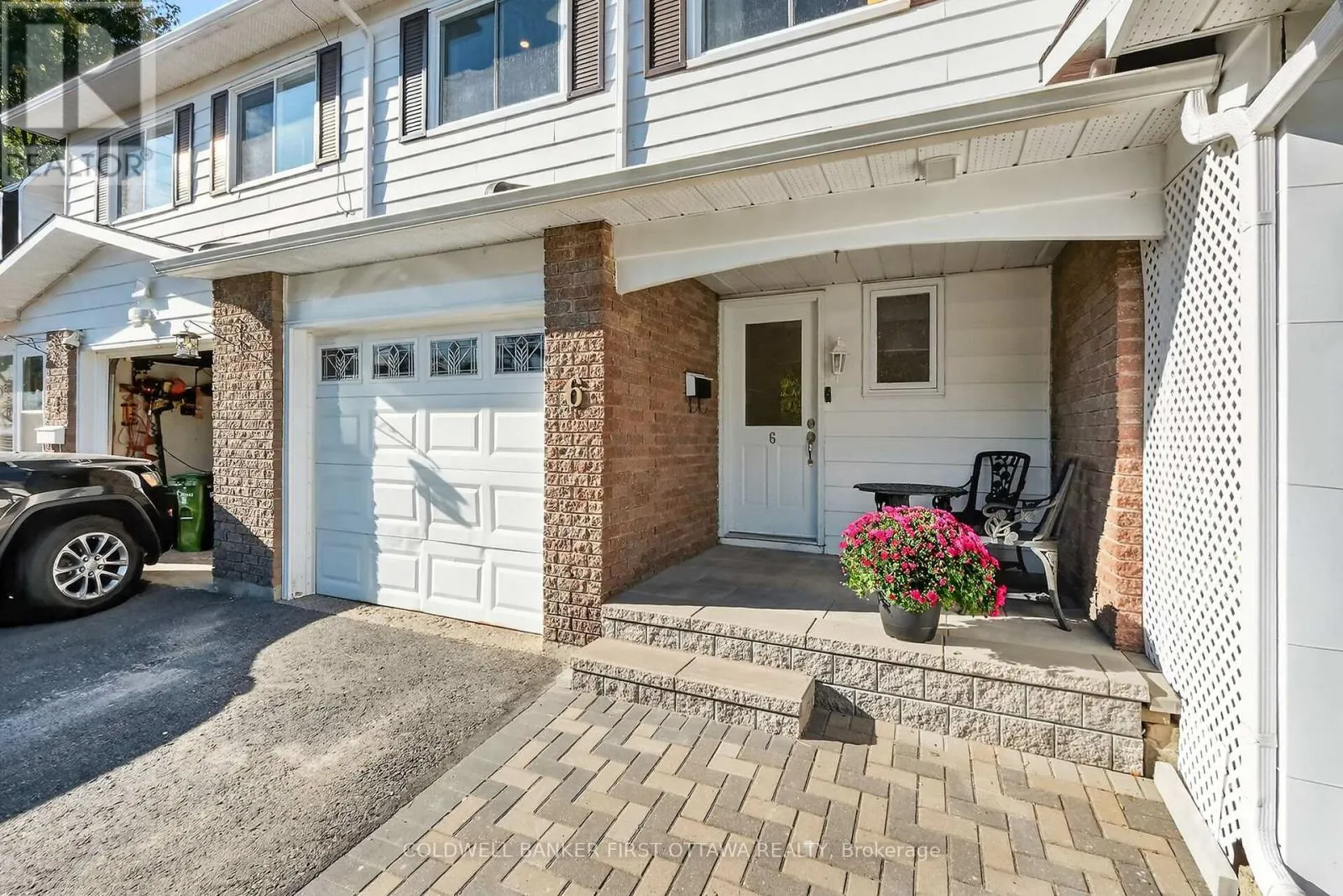 6 PENNINGTON LANE