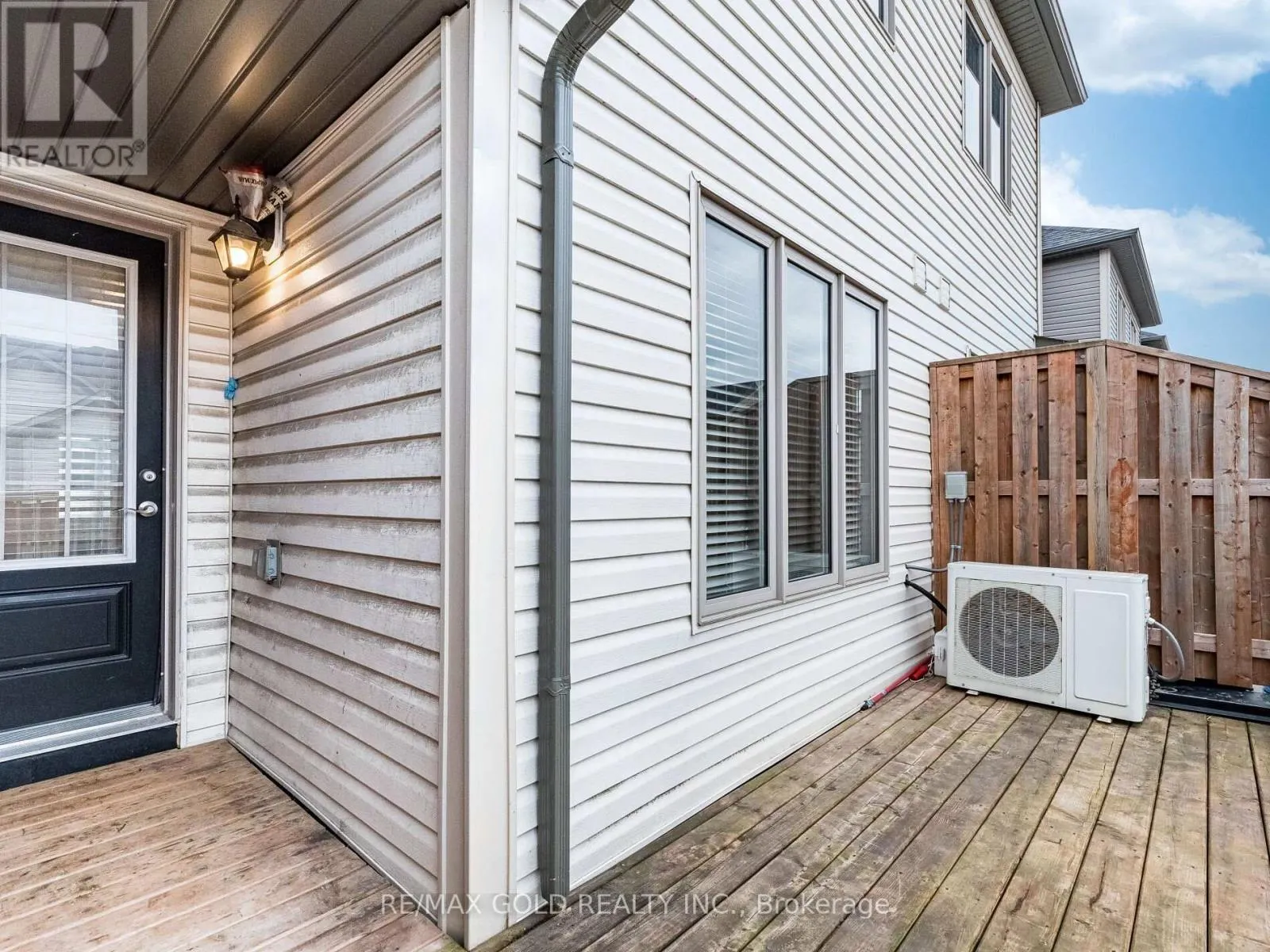 436 LINDEN DRIVE