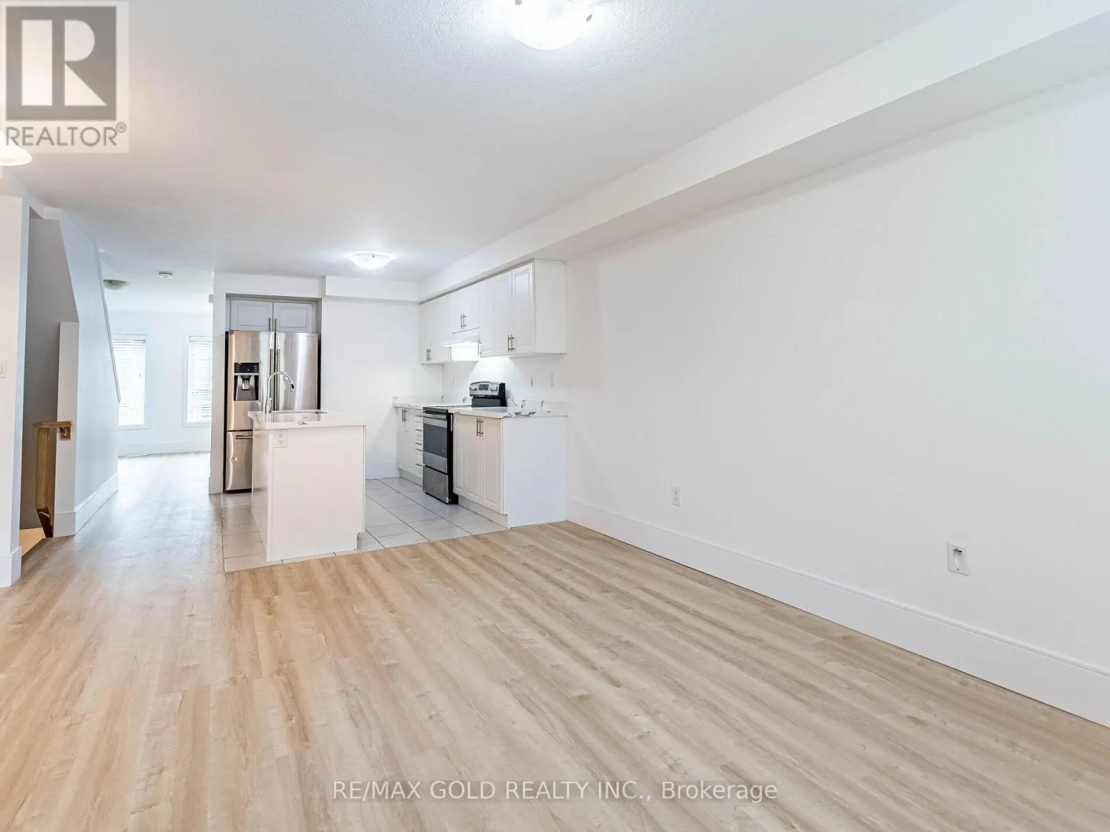 436 LINDEN DRIVE