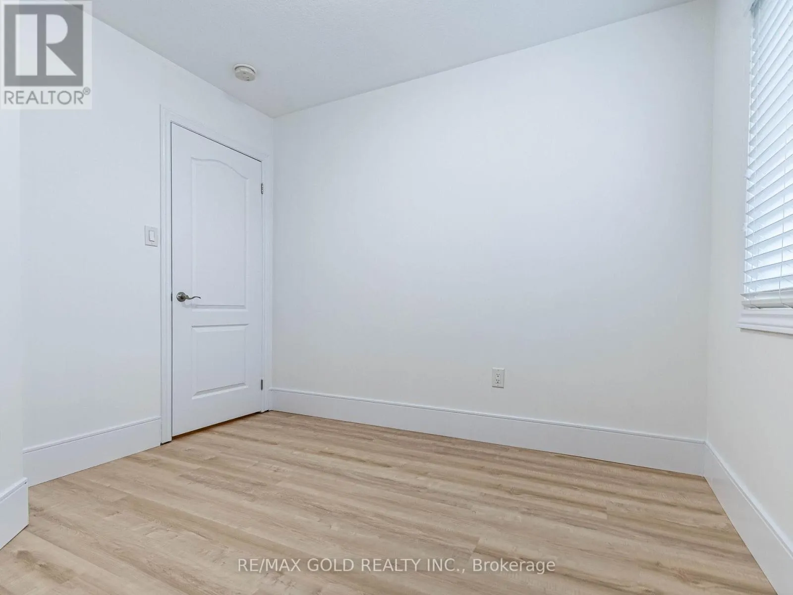 436 LINDEN DRIVE